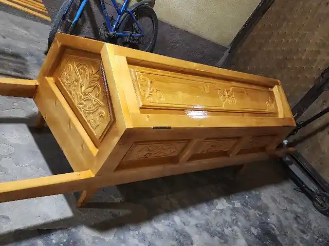 Тобут бо фармоиш, Душанбе