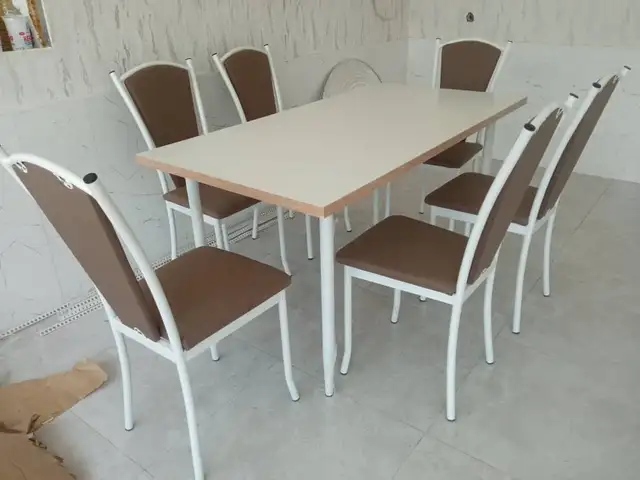 Стол и стулья, Душанбе