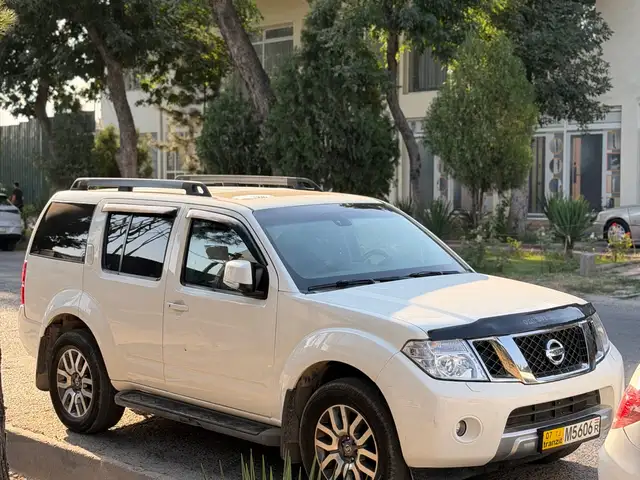 Nissan Pathfinder