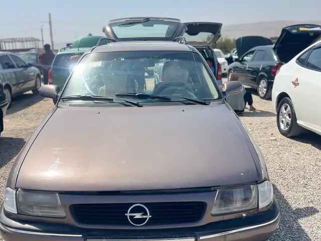 Opel Astra F