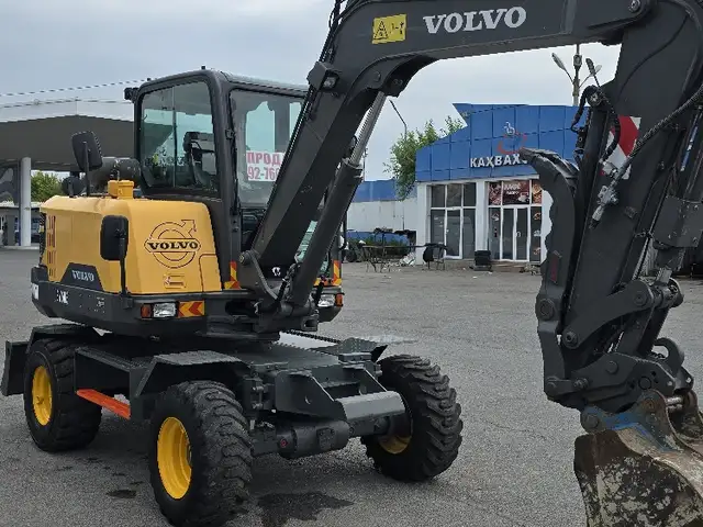 Экскаватор Volvo EW60E, Худжанд