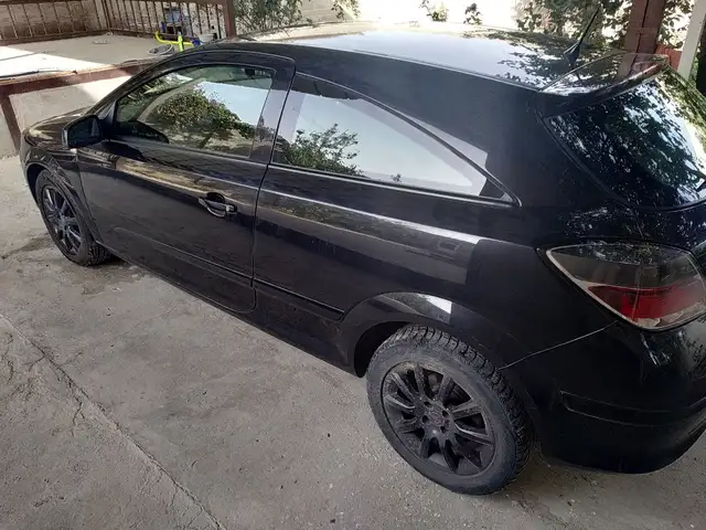 Opel Astra H