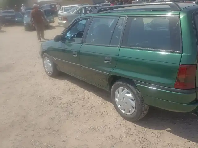 Opel Astra F