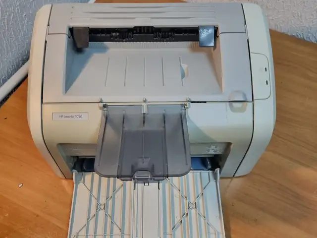 Принтер лазерный HP 1021, Худжанд