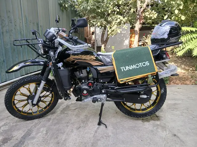 Мотоцикл Suzuki 200 куб, Душанбе