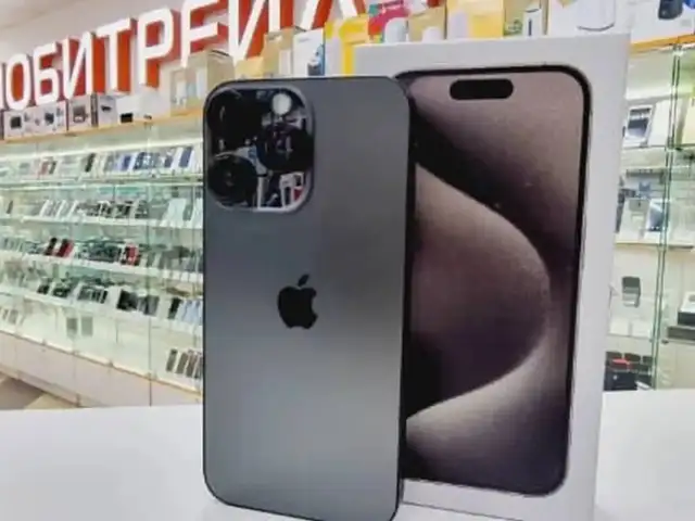 Apple iPhone Xr, 128 gb, Product Red, Хуҷанд