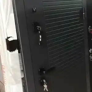 Дверь выходной, Душанбе