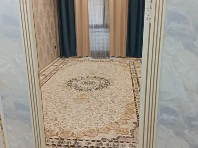 2-комн. квартира, 4 этаж, 67 м², 4 мкр, Турсунзода