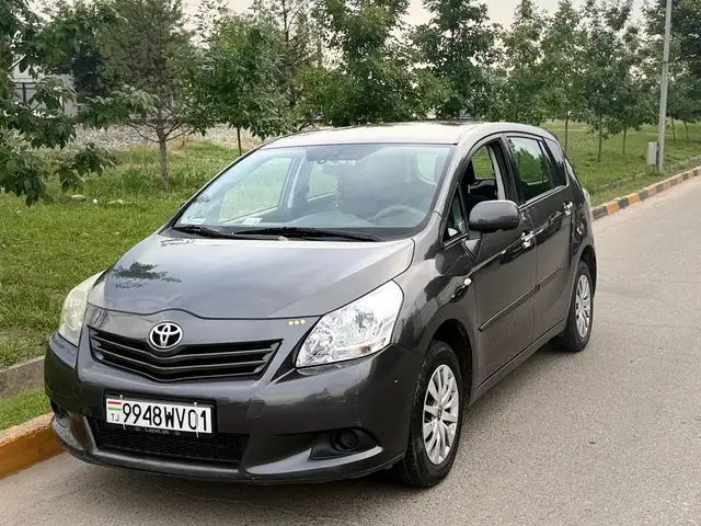 Toyota Verso