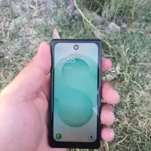 Samsung Galaxy S25 Ultra мини, Ваҳдат