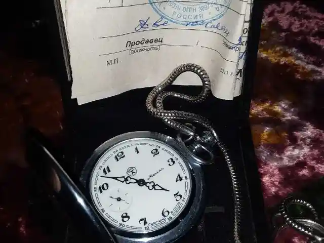 Часы Молния механические, Душанбе