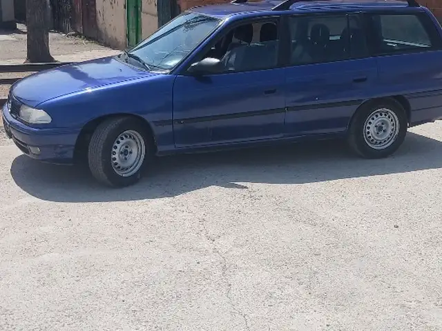 Opel Astra F