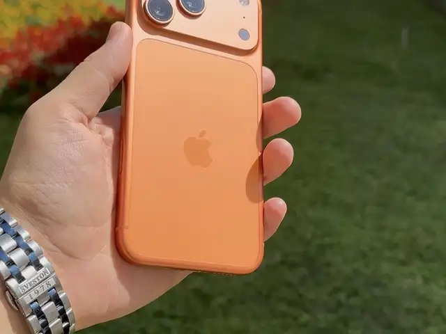 Apple iPhone 17 Pro Max, 256 gb, Cosmic Orange, Душанбе
