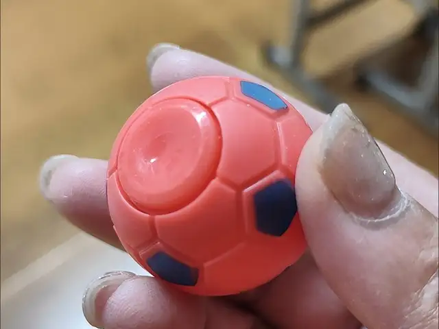 Спиннер футбольный мяч, Душанбе