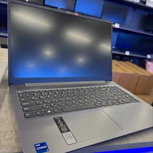 Ноутбук Lenovo Core i7-13620H/RAM 16GB DDR4/NVMe 512GB/15.6, Душанбе