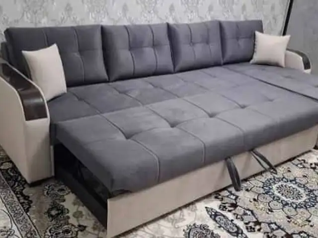 Диван хай тек раскланой, Хуҷанд