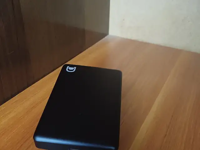Внешний аккумулятор 10000 mAh, Исфара
