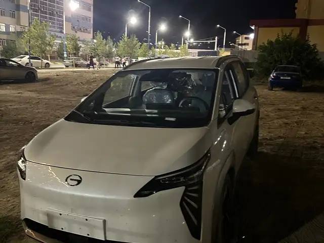 GAC Aion V plus