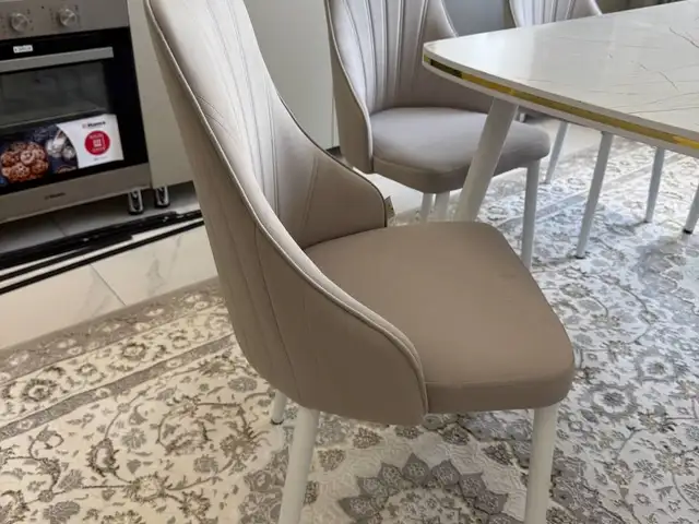 Стул, Душанбе