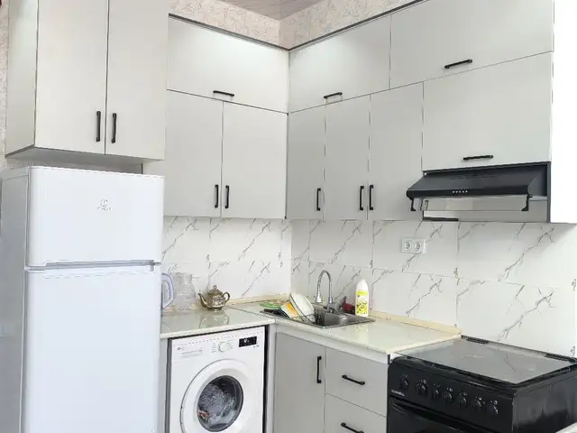 1-комн. квартира, 1 этаж, 52 м², 12 мкр, Худжанд