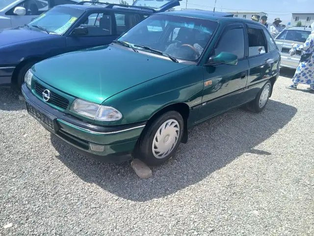 Opel Astra F
