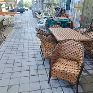 Стол и стулья, Душанбе