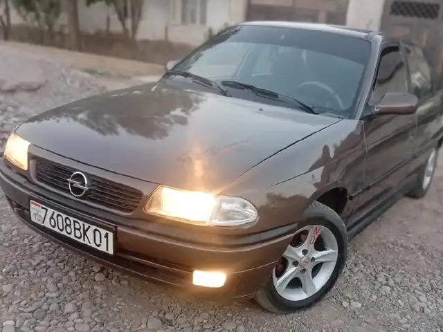 Opel Astra F