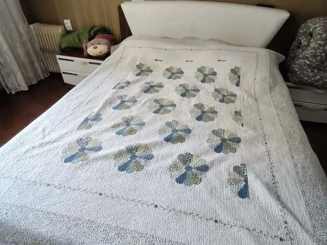 Спальный гарнитур, Душанбе