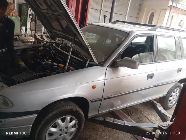 Opel Astra F
