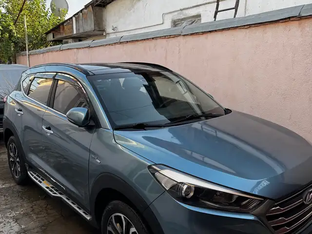 Hyundai Tucson