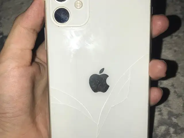 Apple iPhone 11, 128 gb, White, Душанбе