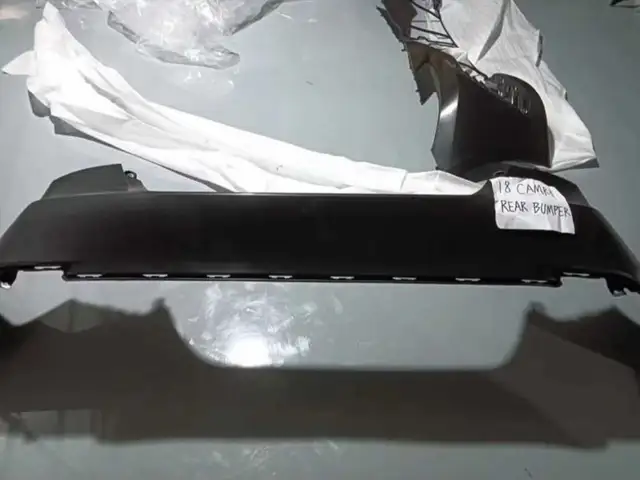 Задний бампер на Toyota Camry 6, Душанбе