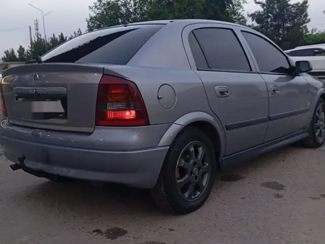 Opel Astra G