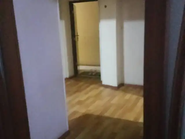 Комната в 2-комн. квартире, 2 этаж, 57м², Пушти боғи «Истиқлол», наздикии озера, Душанбе