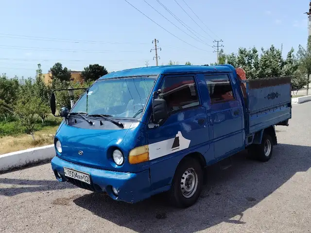 Бортовой автомобиль Hyundai Porter, 2002, Худжанд