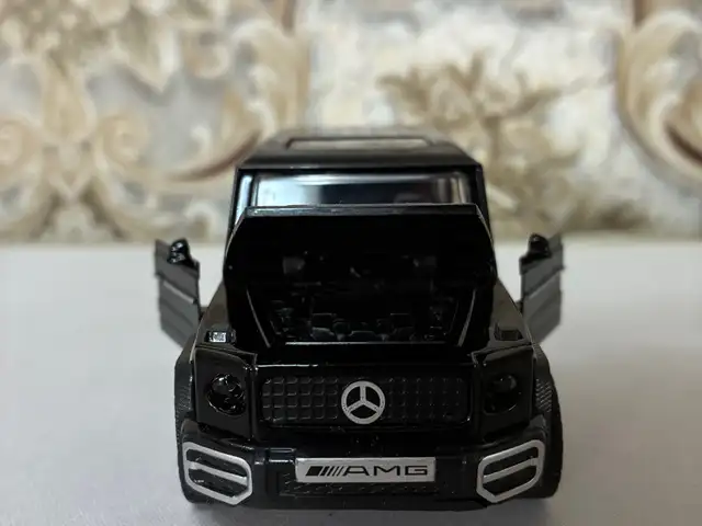Железная машинка Mercedes G63, Худжанд