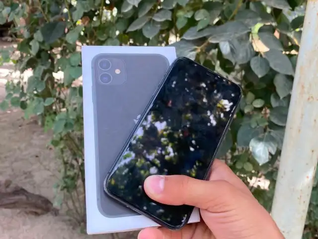 Apple iPhone 11, 128 gb, Black, Вахдат