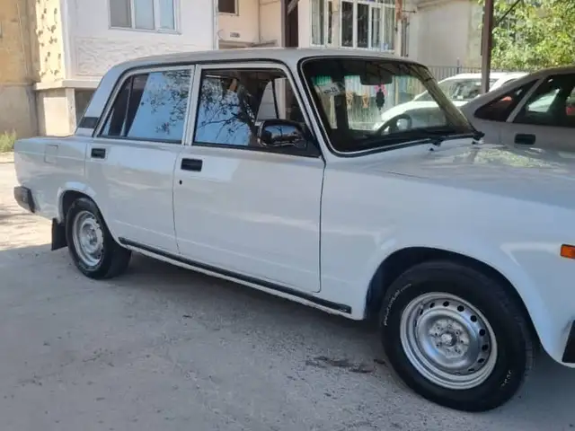 Lada (ВАЗ) 2107