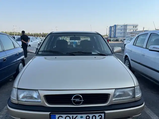 Opel Astra F