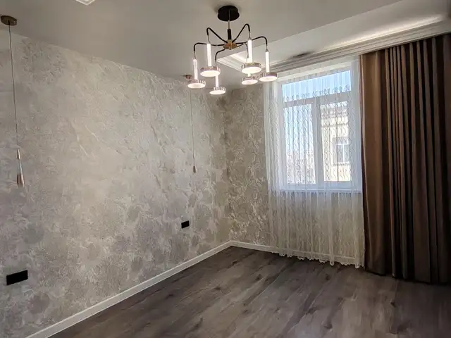3-комн. квартира, 9 этаж, 85 м², 18 мкр, Худжанд - 4