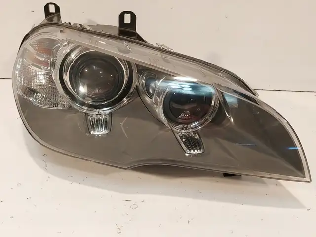 Передняя оптика на BMW X5 E70, Душанбе