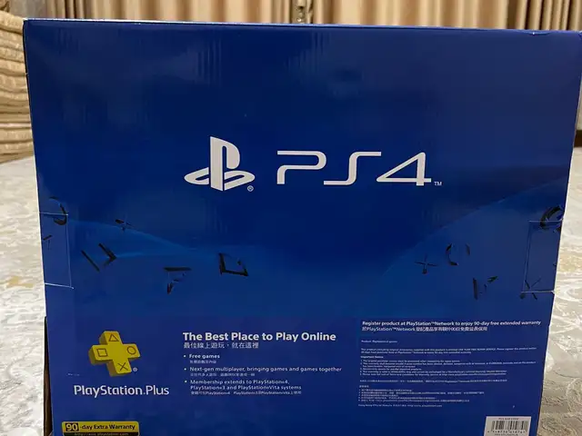 Игровая приставка PS4, Душанбе