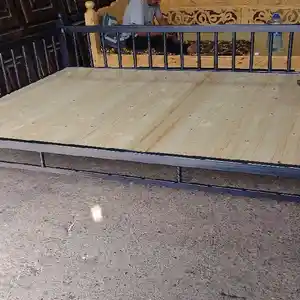 Кати оханин, Худжанд