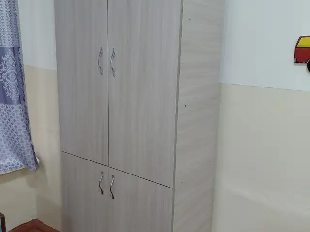 Шкаф, Хуҷанд