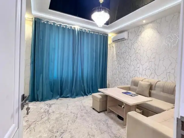 2-комн. квартира, 3 этаж, 50 м², 18мкр, Худжанд