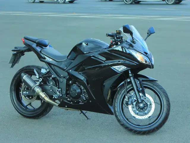 Мотоцикл Kawasaki, Душанбе