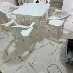 Стол и стулья, Душанбе