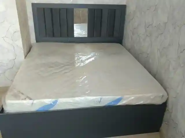 Кровать двуспальная, Душанбе