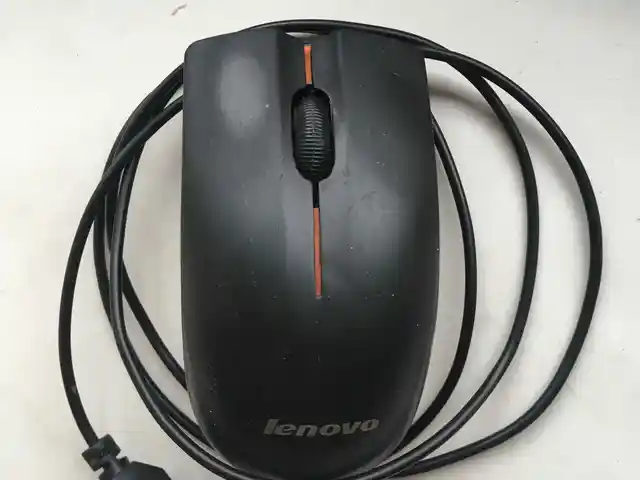 Проводная мышь Lenovo, Душанбе