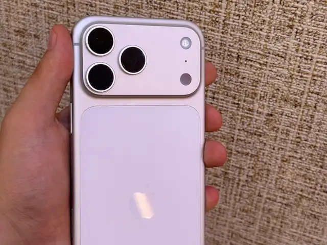 Apple iPhone 17 Pro Max, 256 gb, Silver, Хуҷанд